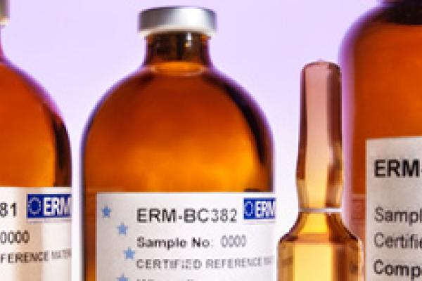 Reference materials for food analysis